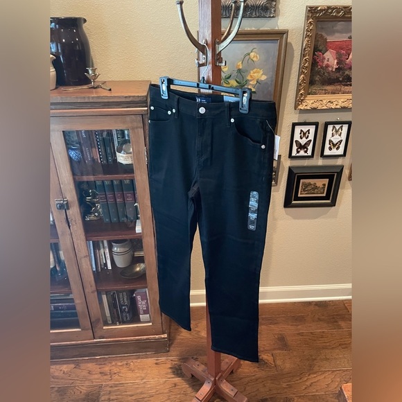 NWT GAP women’s Classic Straight leg stretch denim jeans 14 Short black - Picture 3 of 10